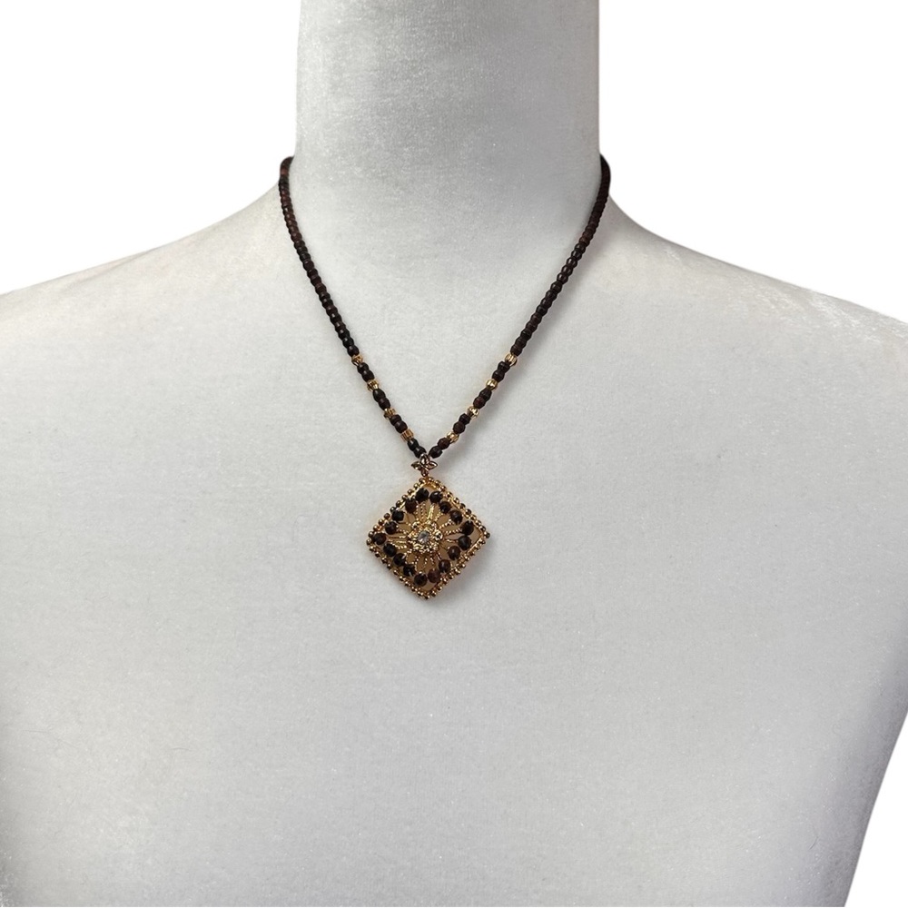 Vintage Boho Tribal Sunflower Gold Tone Pendant With Brown Wooden Beads Necklace